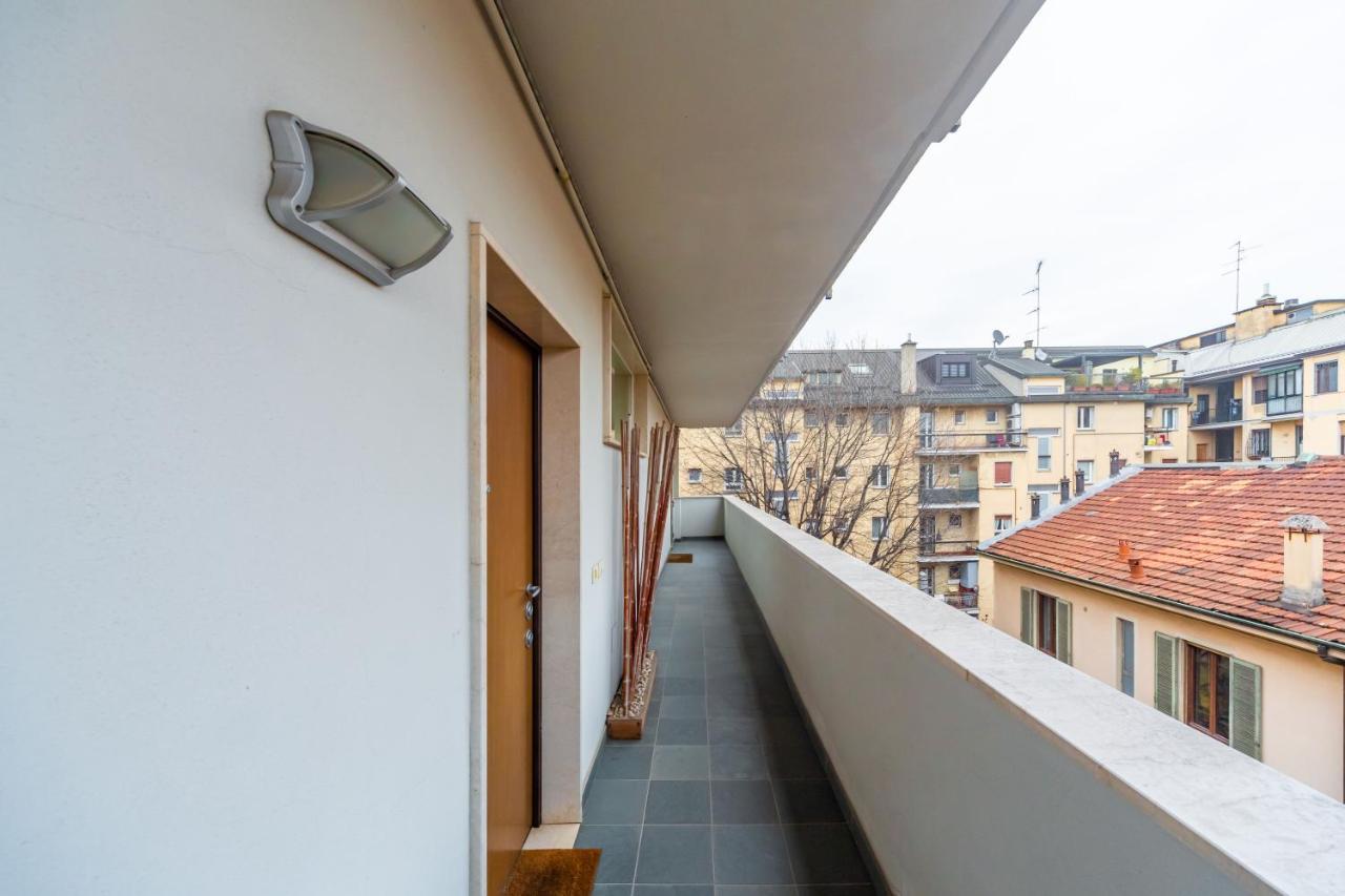 Apartamento Cozy Apt - Corso Vercelli & Conciliazione M1